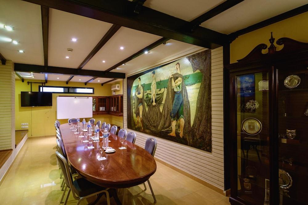 Hotel Guadalquivir Sanlúcar de Barrameda Екстериор снимка